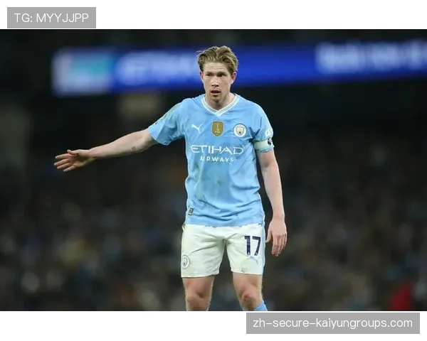 助攻榜争夺：德布劳内、萨卡、B席谁是传球大师？，德布劳内上帝视角传球